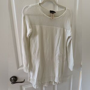 Tommy Bahama Women's Cream Crew Neck Sweater